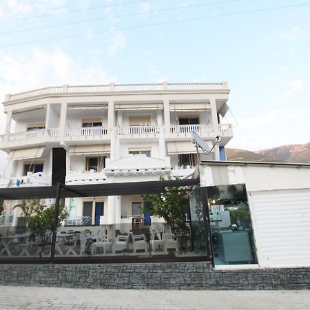 Hotel Kristal Borsh Luaran gambar