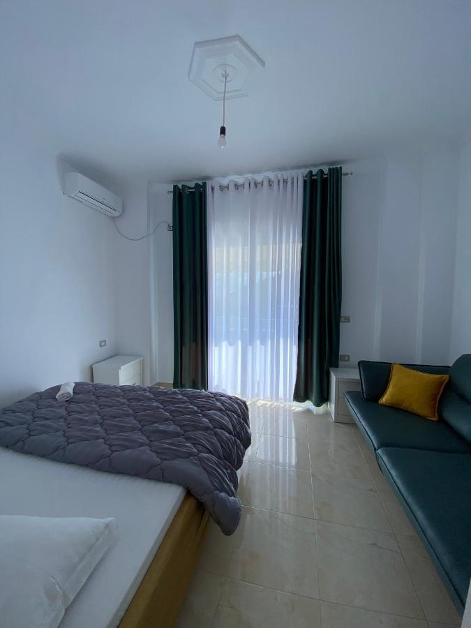 Hotel Kristal Borsh Luaran gambar