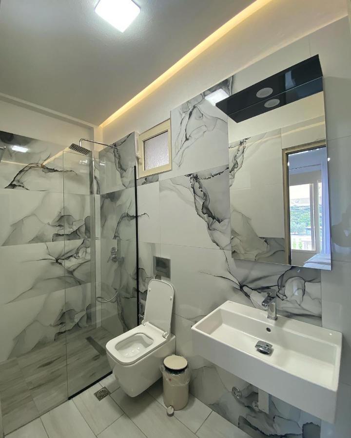 Hotel Kristal Borsh Luaran gambar