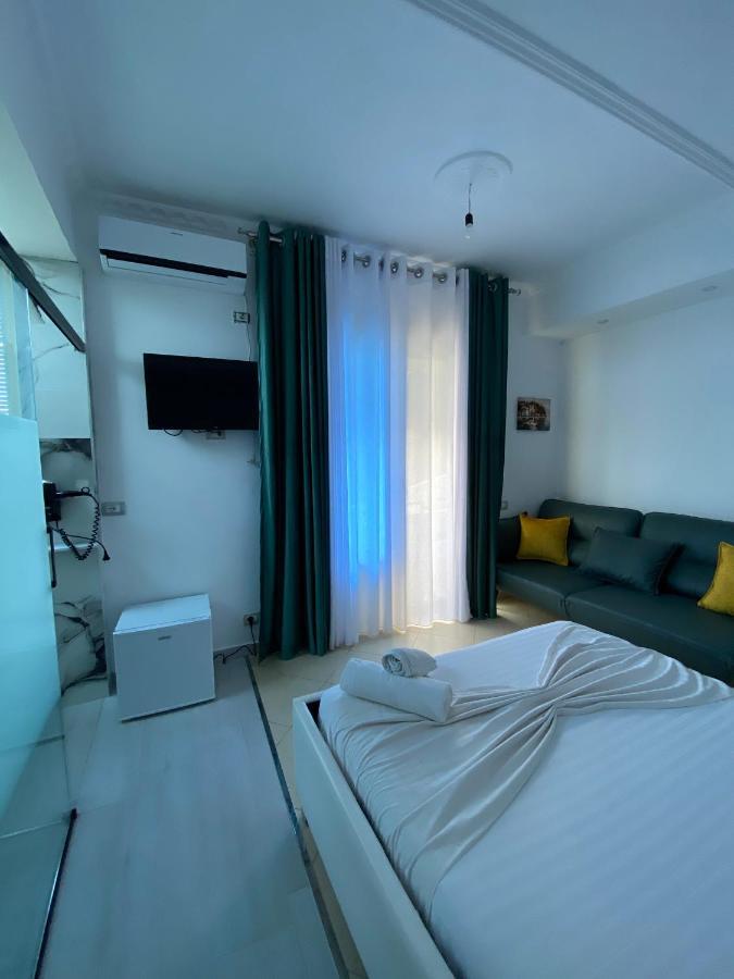 Hotel Kristal Borsh Luaran gambar