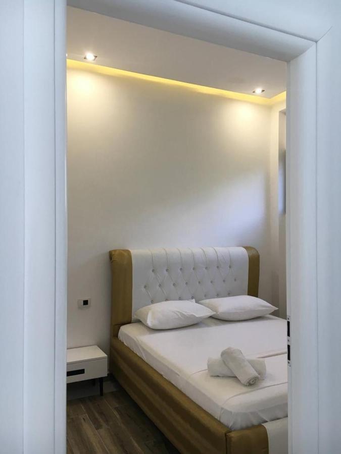 Hotel Kristal Borsh Luaran gambar