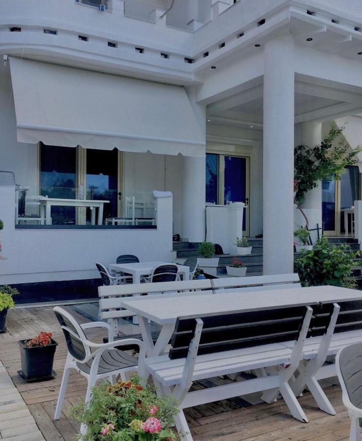 Hotel Kristal Borsh Luaran gambar