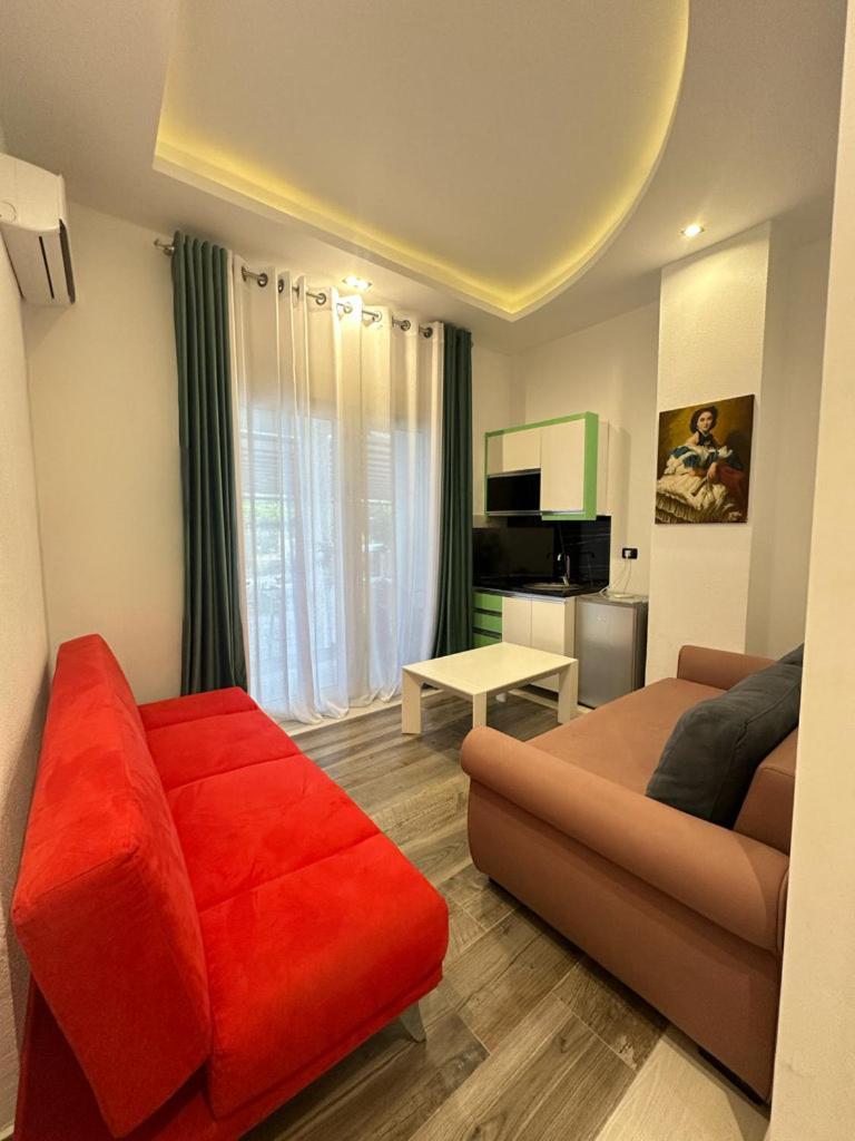 Hotel Kristal Borsh Luaran gambar