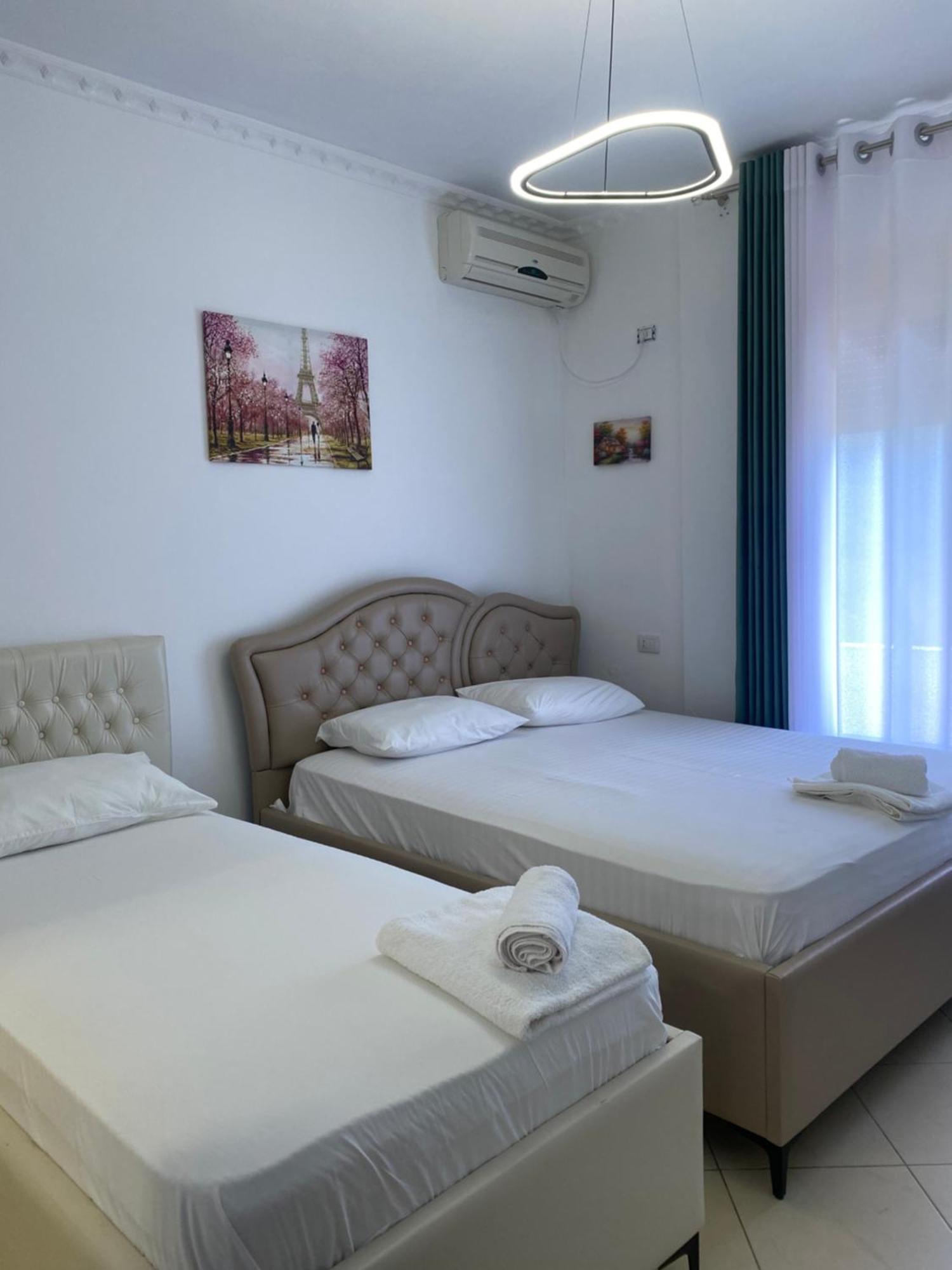 Hotel Kristal Borsh Luaran gambar